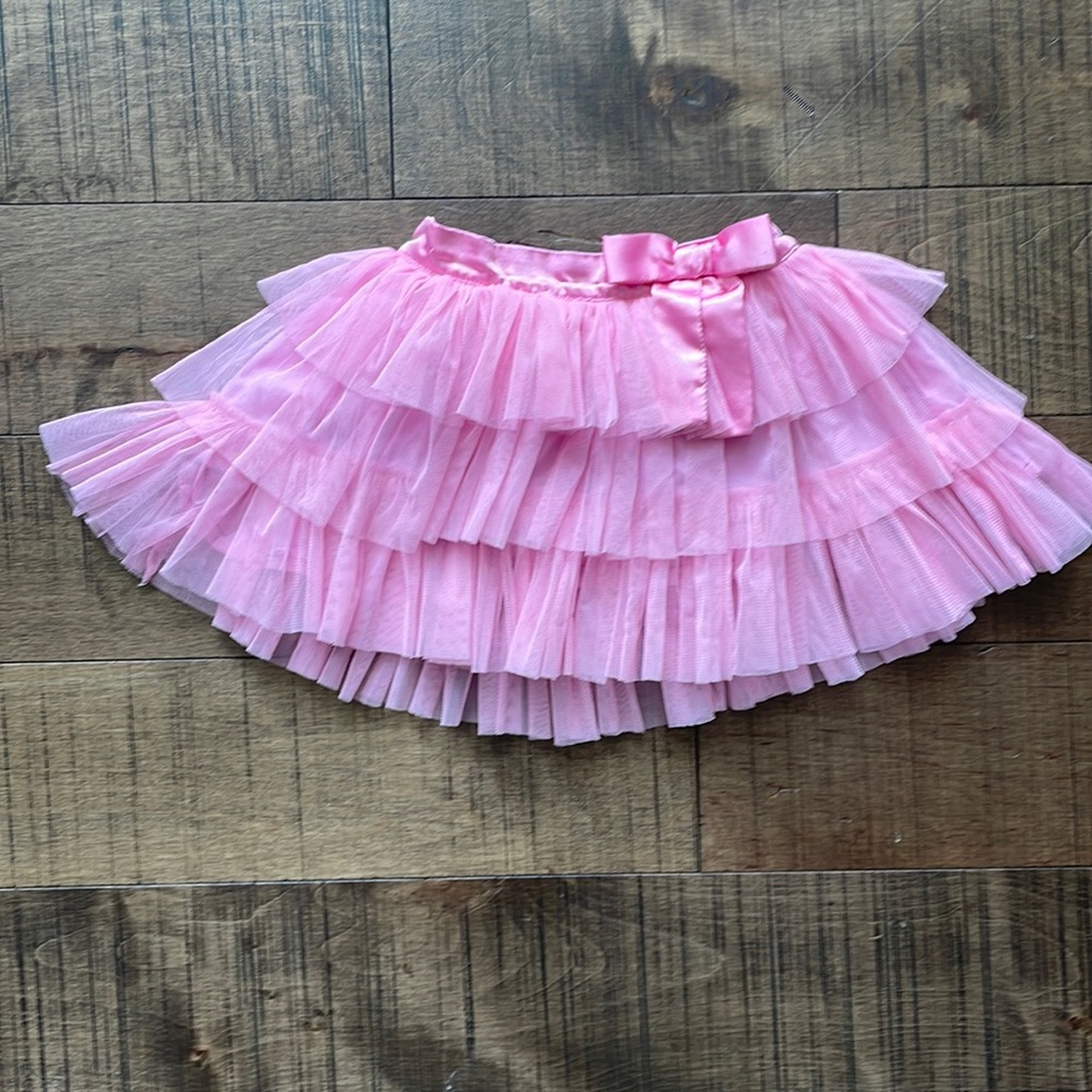 Pink tutu toddler size 2 years. Used, good condition.